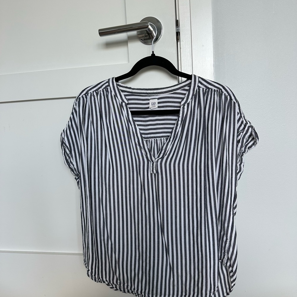 GAP dolman tee